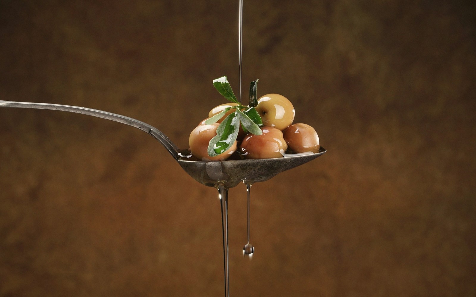 Olive Oil: What's Worth Paying For